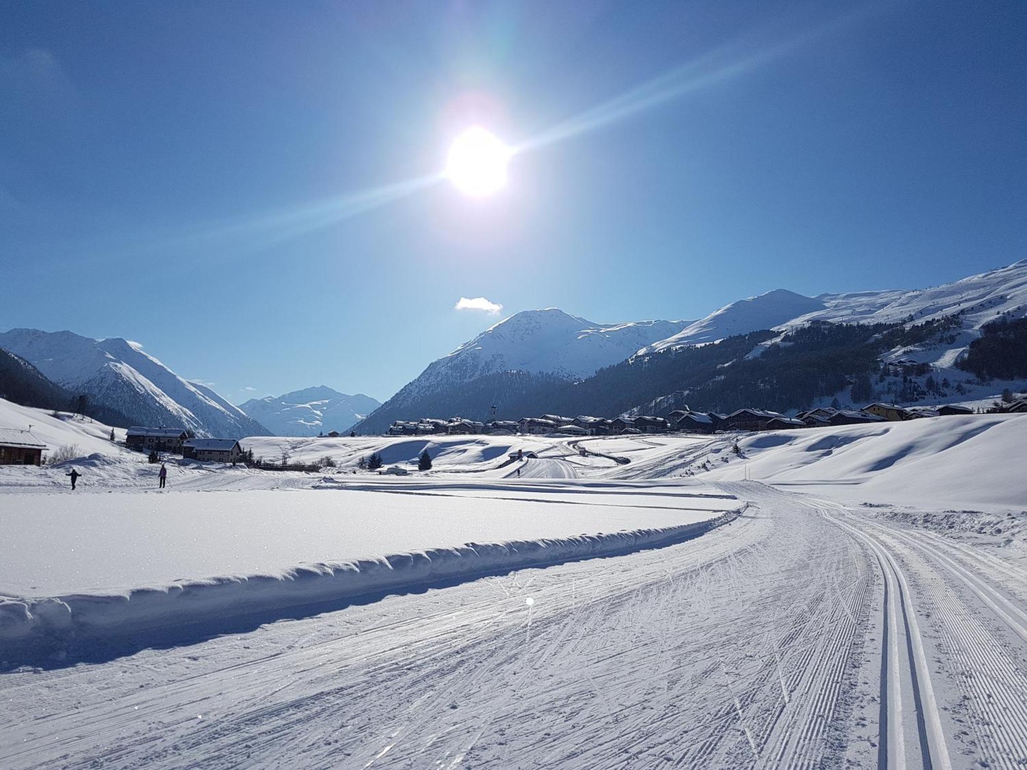 Ag Apartments Livigno Centro Exteriör bild