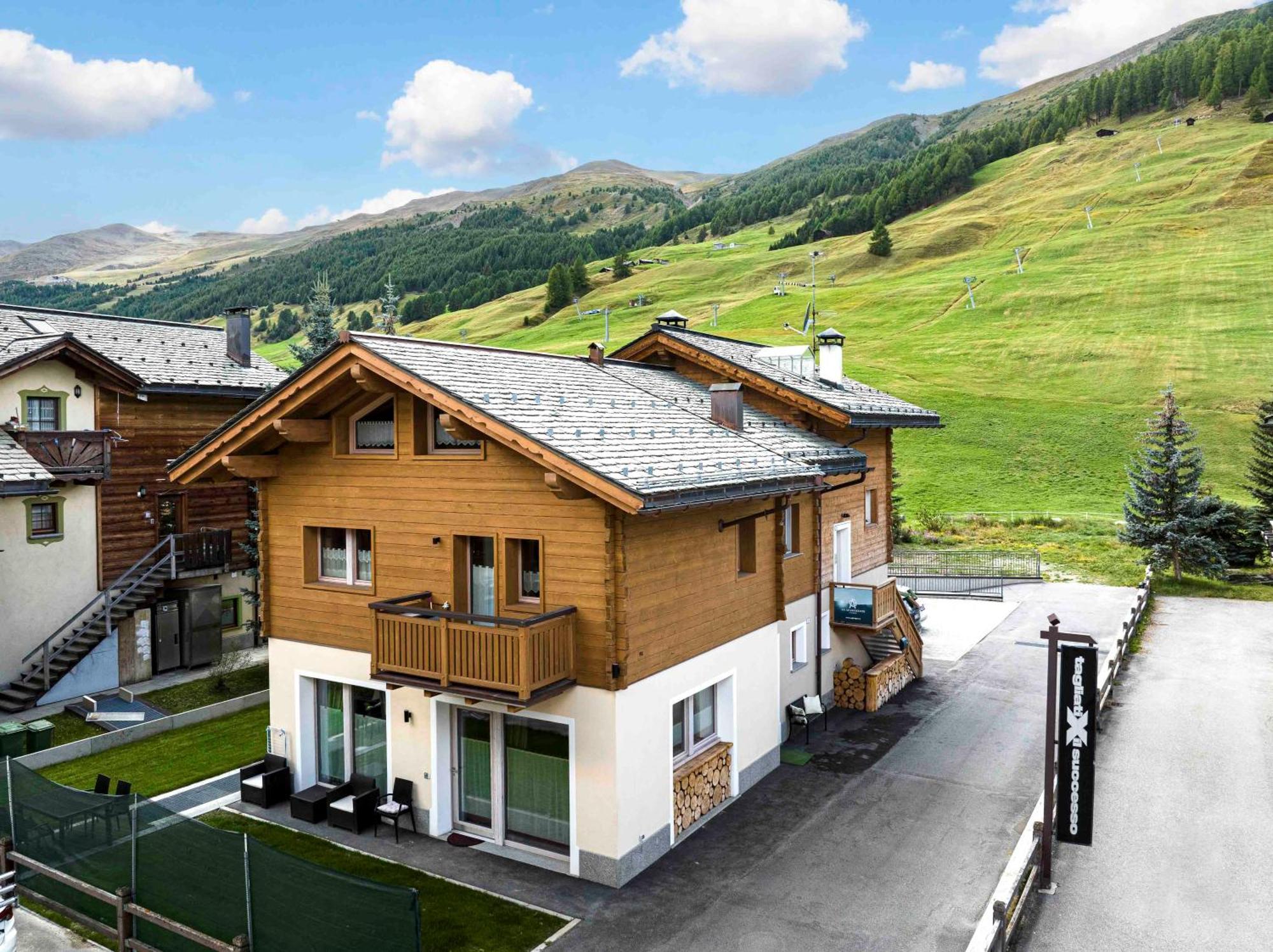 Ag Apartments Livigno Centro Exteriör bild