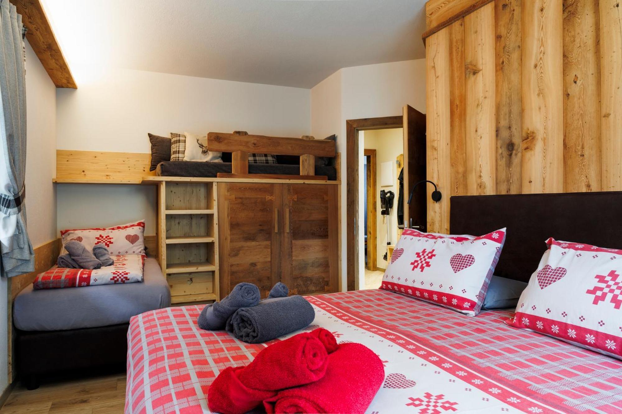 Ag Apartments Livigno Centro Exteriör bild