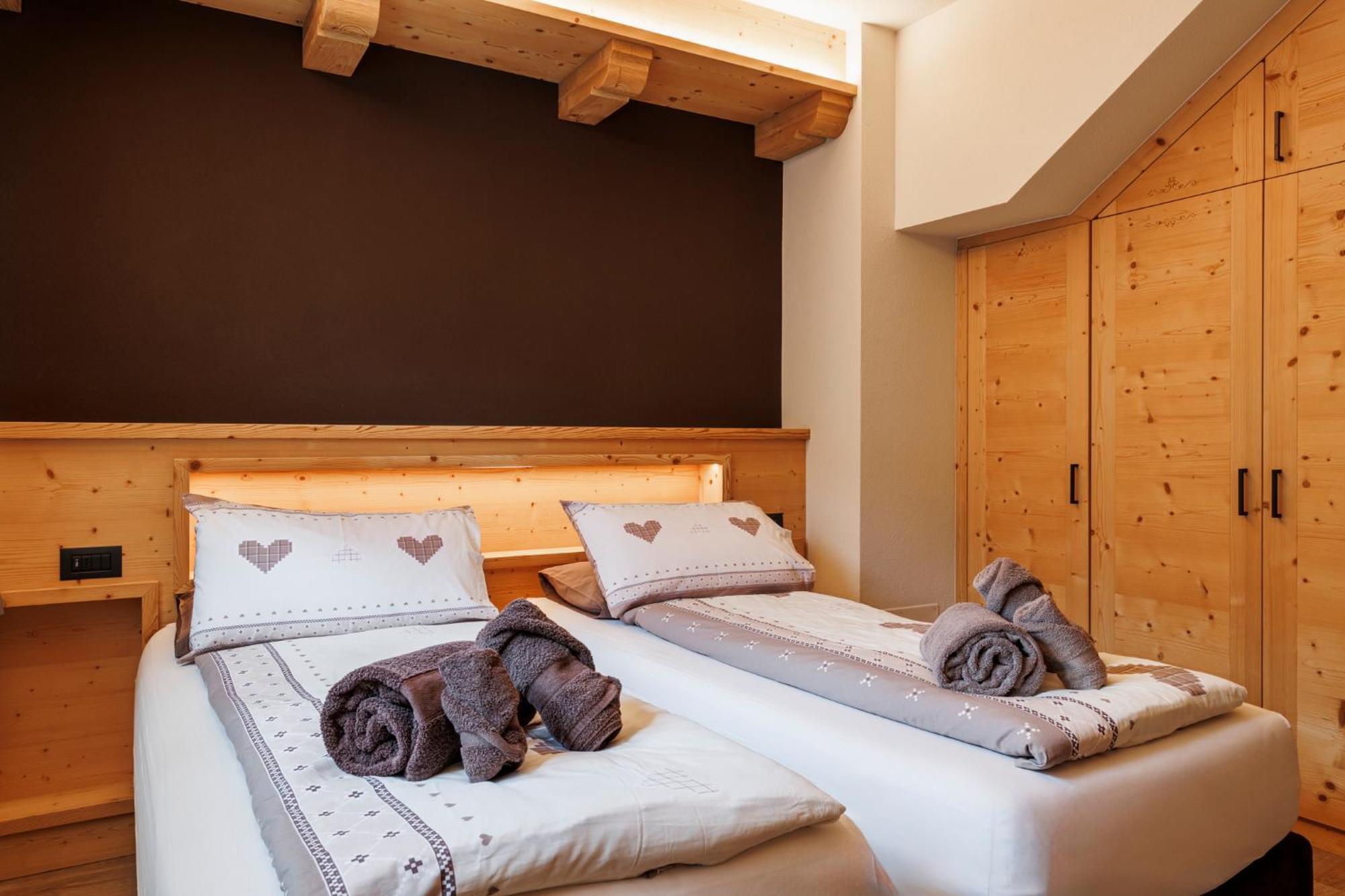 Ag Apartments Livigno Centro Rum bild